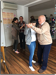 Senioren beim Tanz - Station - Tagespflege Botnang